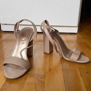 Nude heels, fair condition